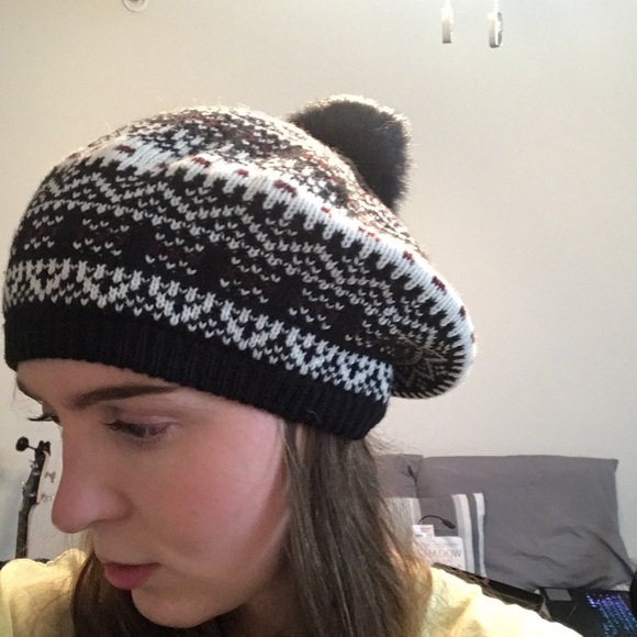 Set of 2 knitted hats - Picture 5 of 5